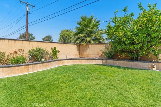 2113 W Niobe, Anaheim, CA 92804