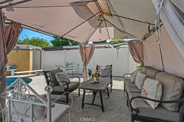 2113 W Niobe, Anaheim, CA 92804
