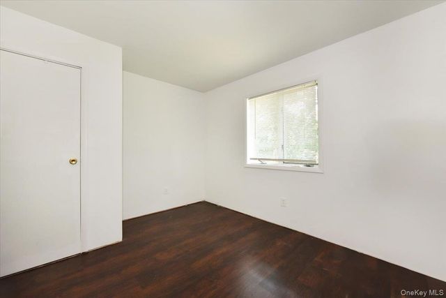 35 E 6th Street, Patchogue, NY 11772