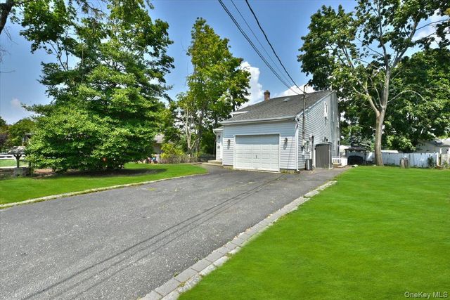 35 E 6th Street, Patchogue, NY 11772