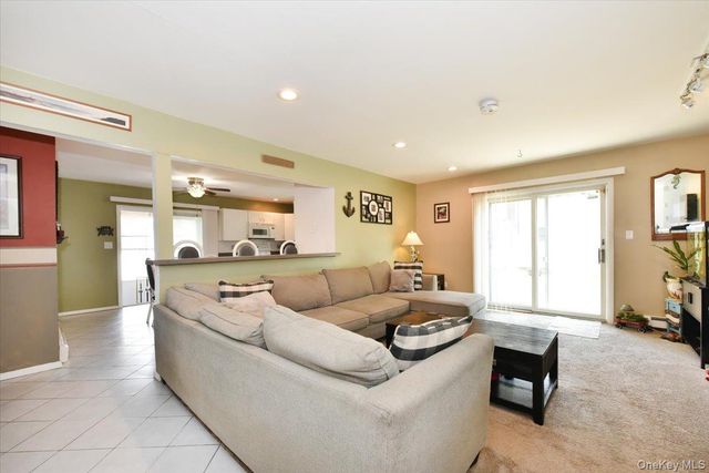 35 E 6th Street, Patchogue, NY 11772