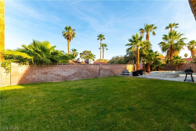 7384 Edgewater Lane, Las Vegas, NV 89123