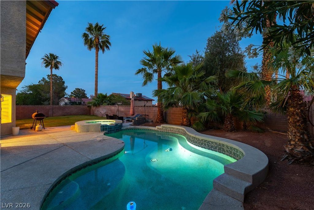 7384 Edgewater Lane, Las Vegas, NV 89123