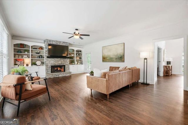1245 Smokehouse Trail, Cumming, GA 30041