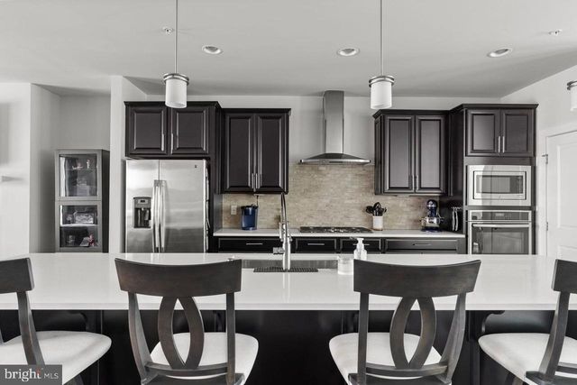 43386 WHITEHEAD TER, Ashburn, VA 20148
