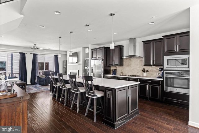 43386 WHITEHEAD TER, Ashburn, VA 20148