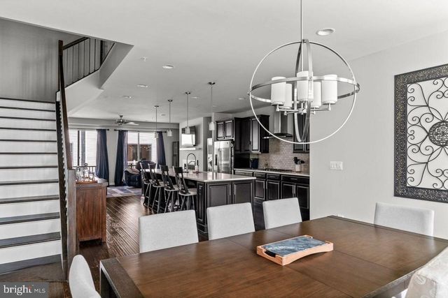 43386 WHITEHEAD TER, Ashburn, VA 20148