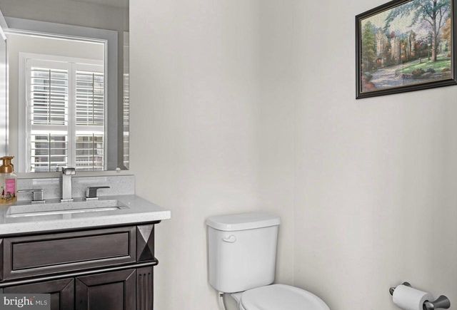 43386 WHITEHEAD TER, Ashburn, VA 20148