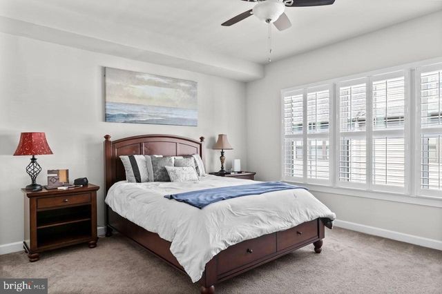 43386 WHITEHEAD TER, Ashburn, VA 20148