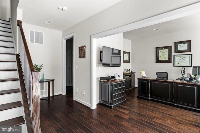 43386 WHITEHEAD TER, Ashburn, VA 20148