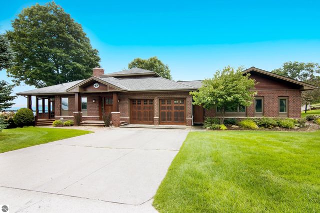 12305 Third Street, Kewadin, MI 49648