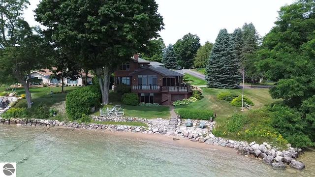 12305 Third Street, Kewadin, MI 49648