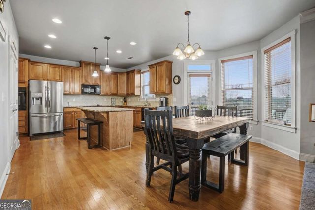 2040 Hatteras Way NW, Atlanta, GA 30318