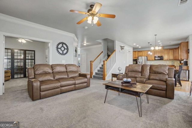 2040 Hatteras Way NW, Atlanta, GA 30318