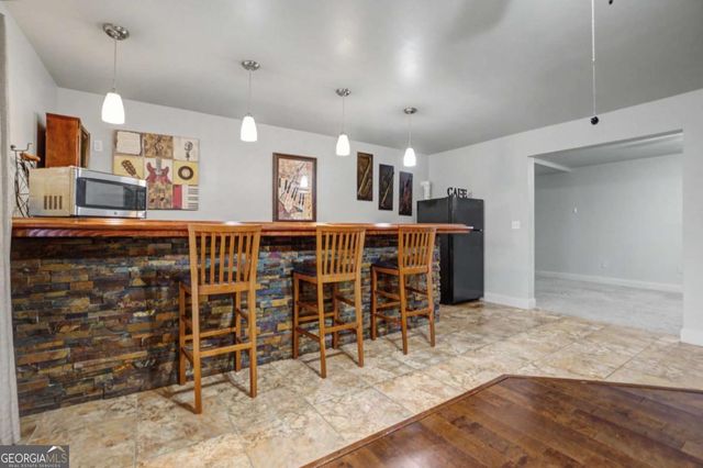 2040 Hatteras Way NW, Atlanta, GA 30318