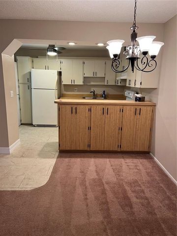 5400 34TH STREET W E8, Bradenton, FL 34210