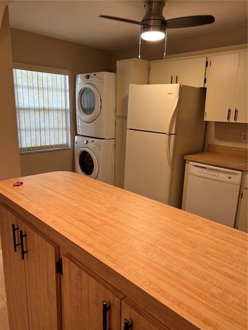 5400 34TH STREET W E8, Bradenton, FL 34210