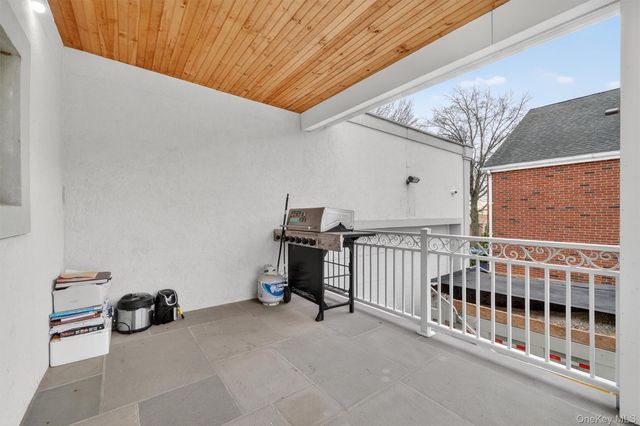 92 Kimball Avenue 1, Yonkers, NY 10704