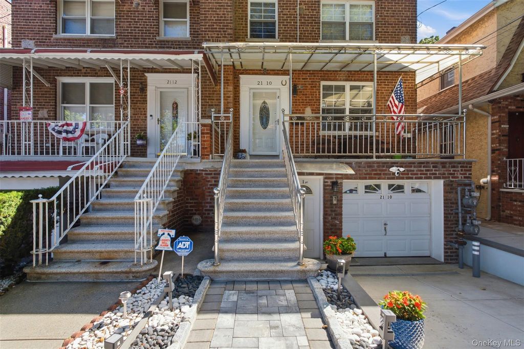 2110 Tomlinson Avenue, Bronx, NY 10461 — photo 3