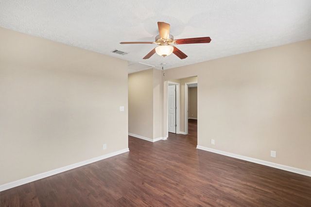 313 Schoolhouse Ct, Antioch, TN 37013
