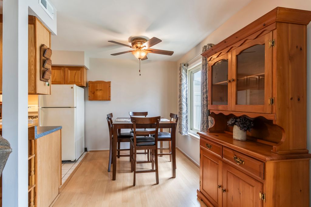 1585 Cove Drive, Prospect Heights, IL 60070 — photo 4