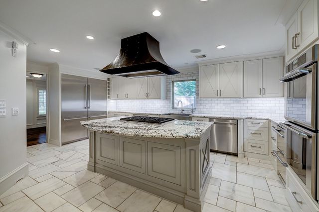 14123 Carolcrest Circle, Houston, TX 77079