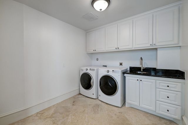 14123 Carolcrest Circle, Houston, TX 77079