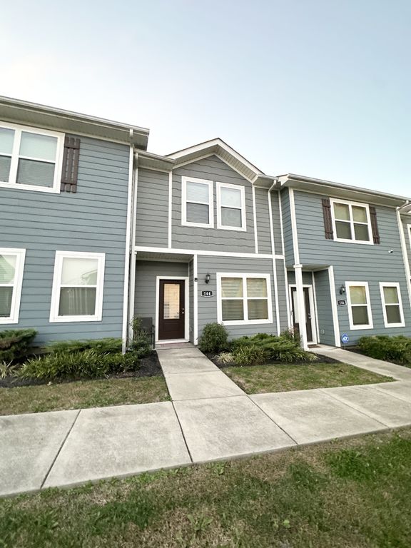 144 Ofner Dr, La Vergne, TN 37086