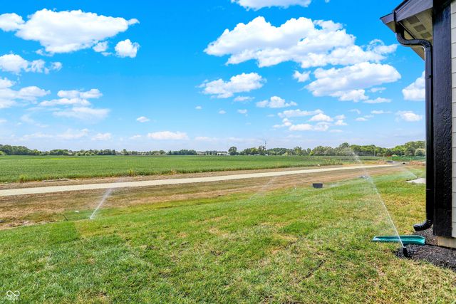 5187 Nettleton Way, Avon, IN 46123