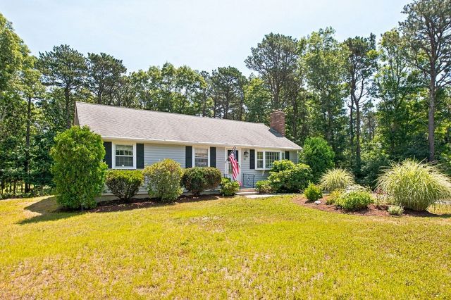 68 Long Hill Rd, Dennis, MA 02638