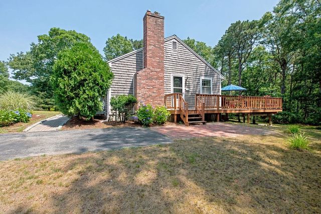 68 Long Hill Rd, Dennis, MA 02638