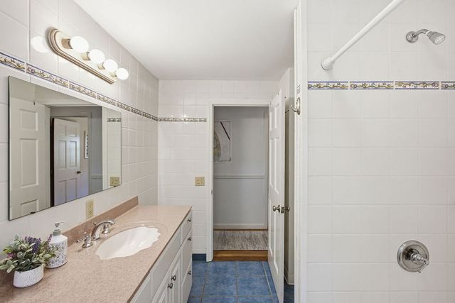 68 Long Hill Rd, Dennis, MA 02638