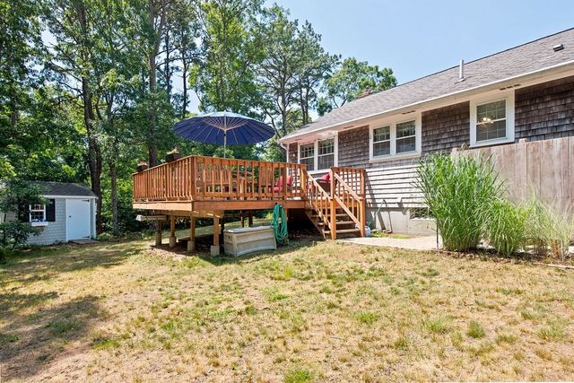 68 Long Hill Rd, Dennis, MA 02638