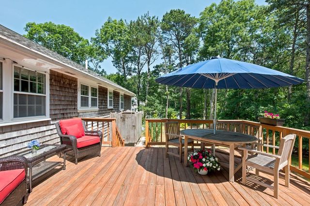 68 Long Hill Rd, Dennis, MA 02638