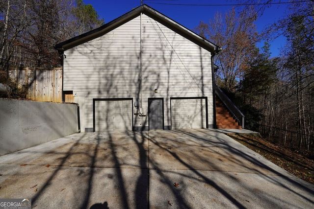 365 Avery Drive, Talking Rock, GA 30175