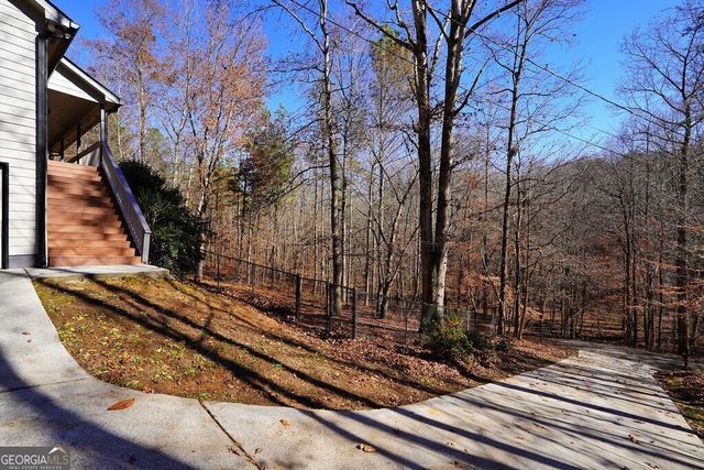 365 Avery Drive, Talking Rock, GA 30175
