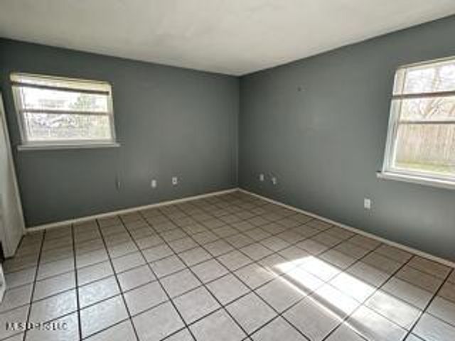 82 Easy Street, Gulfport, MS 39503