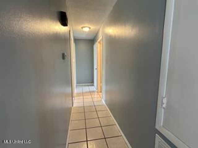 82 Easy Street, Gulfport, MS 39503