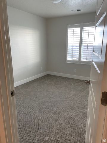 951 W SHADOW BROOK LN, Lehi, UT 84043