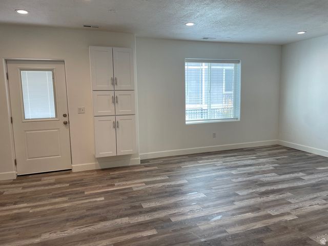 951 W SHADOW BROOK LN, Lehi, UT 84043