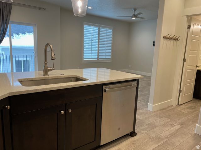 951 W SHADOW BROOK LN, Lehi, UT 84043