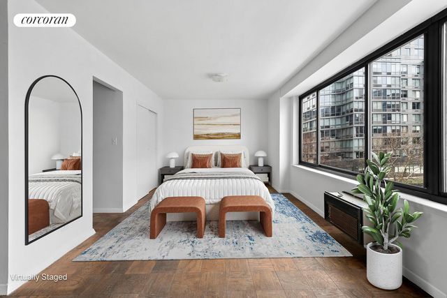 382 Central Park W Apt 5Y, New York City, NY 10025