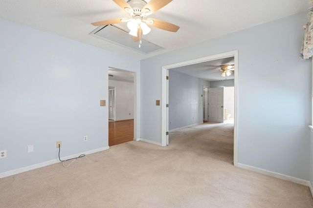 129 Hickory Dr., Conway, SC 29526