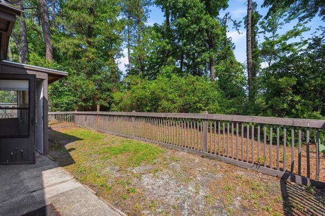 129 Hickory Dr., Conway, SC 29526