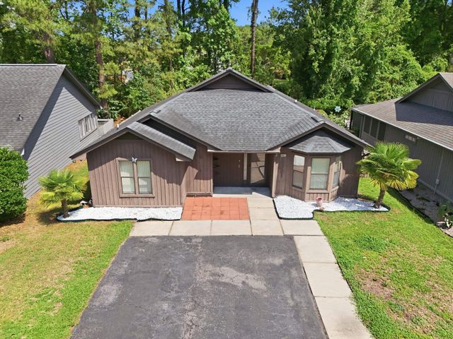 129 Hickory Dr., Conway, SC 29526