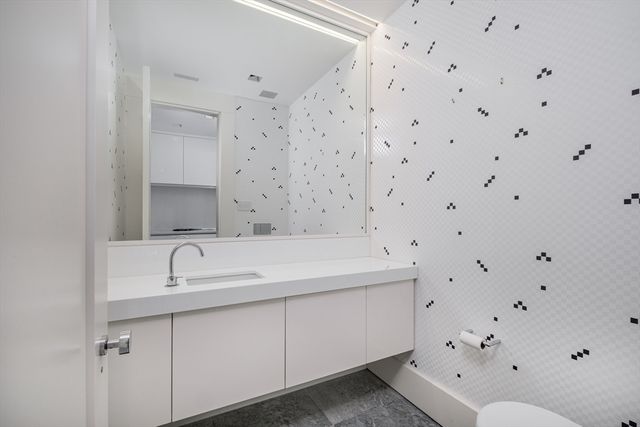 70 Possum Rd, Weston, MA 02493