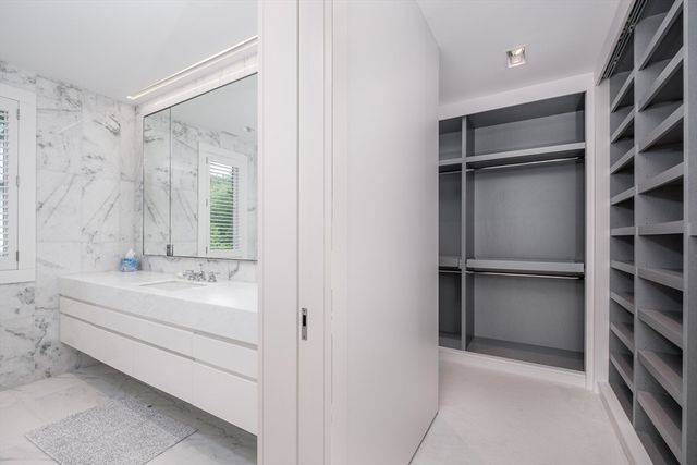 70 Possum Rd, Weston, MA 02493