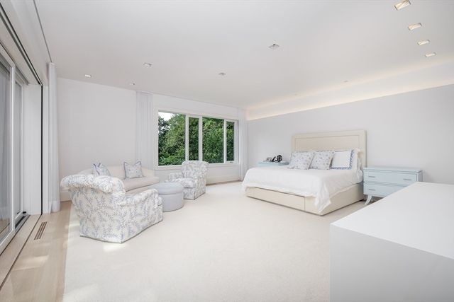 70 Possum Rd, Weston, MA 02493