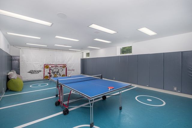 70 Possum Rd, Weston, MA 02493