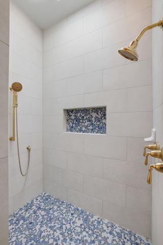 25722 Haven Lake Drive, Tomball, TX 77375